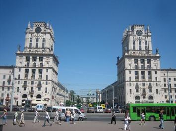 minsk-communist-architecture.jpg